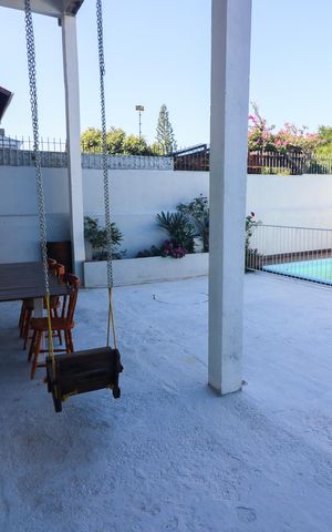 Casa à venda com 110m², 2 quartos e 1 vaga Casa à venda com 110m², 2 quartos e 1 vagaQuintal