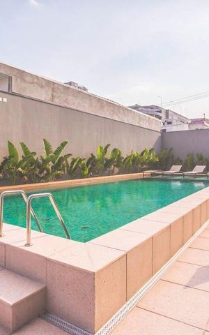 Studio à venda com 29m², 1 quarto e sem vaga Studio à venda com 29m², 1 quarto e sem vagaÁrea comum - Piscina