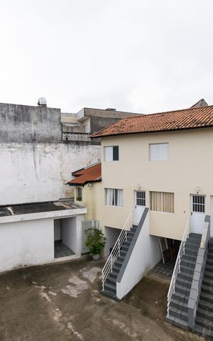 Casa de condomínio à venda com 175m², 3 quartos e 2 vagas Casa de condomínio à venda com 175m², 3 quartos e 2 vagasVista da Suíte