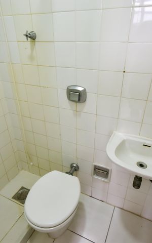 Apartamento para alugar com 60m², 2 quartos e 1 vaga Apartamento para alugar com 60m², 2 quartos e 1 vagaBanheiro de Serviço
