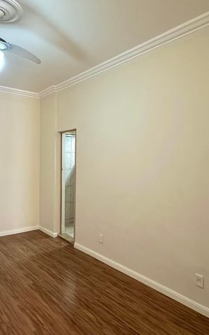 Apartamento à venda com 135m², 3 quartos e 1 vaga Apartamento à venda com 135m², 3 quartos e 1 vagaSuíte