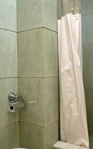 Apartamento à venda com 135m², 3 quartos e 1 vaga Apartamento à venda com 135m², 3 quartos e 1 vagaBanheiro social