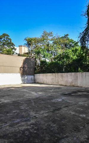 Apartamento à venda com 140m², 4 quartos e 2 vagasÁrea Externa