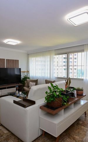 Apartamento à venda com 140m², 4 quartos e 2 vagasSala de Tv