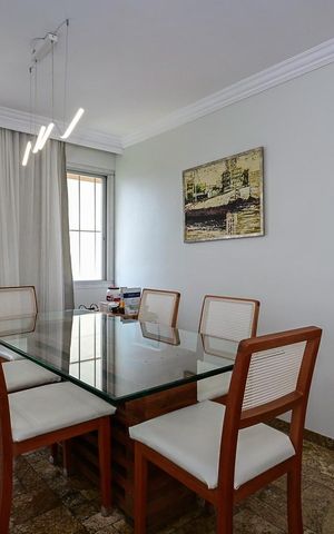 Apartamento à venda com 140m², 4 quartos e 2 vagasSala de Jantar