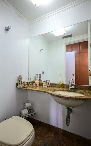 Apartamento à venda com 140m², 4 quartos e 2 vagasLavabo