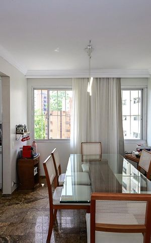 Apartamento à venda com 140m², 4 quartos e 2 vagasSala de Jantar