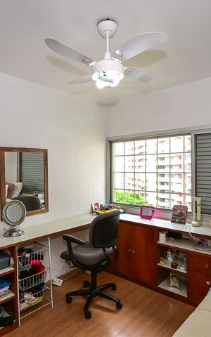 Apartamento à venda com 140m², 4 quartos e 2 vagasQuarto 2