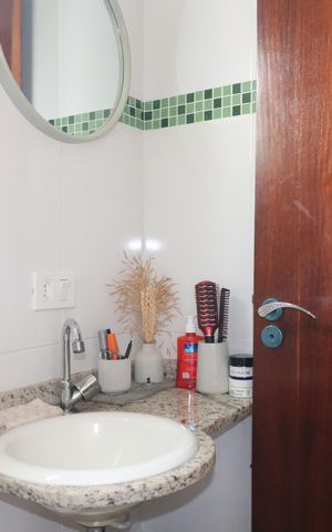 Apartamento à venda com 120m², 2 quartos e 1 vagaBanheiro 