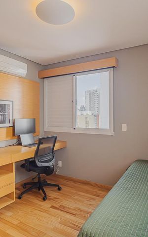 Apartamento à venda com 74m², 2 quartos e 2 vagasSuíte 1