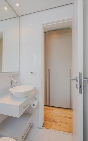 Apartamento à venda com 74m², 2 quartos e 2 vagasBanheiro da Suíte 2
