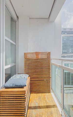 Apartamento à venda com 74m², 2 quartos e 2 vagasVaranda