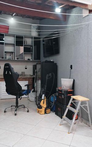 Casa à venda com 168m², 3 quartos e 2 vagasÁrea comum