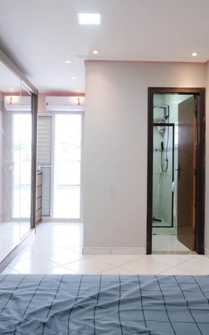 Casa à venda com 168m², 3 quartos e 2 vagasSuíte