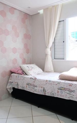 Casa à venda com 168m², 3 quartos e 2 vagasQuarto 1