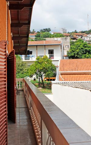 Casa à venda com 300m², 3 quartos e 4 vagasVaranda