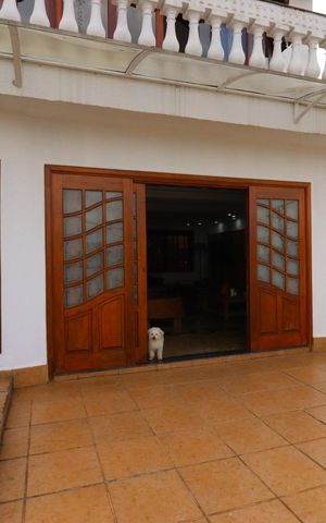 Casa à venda com 420m², 3 quartos e 8 vagasVaranda da Sala