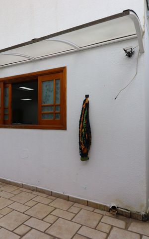 Casa à venda com 420m², 3 quartos e 8 vagasQuintal