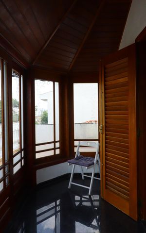 Casa à venda com 420m², 3 quartos e 8 vagasVaranda da Suíte 3
