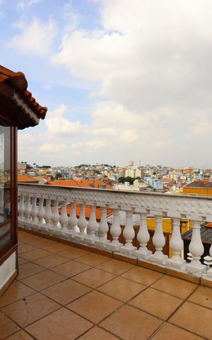 Casa à venda com 420m², 3 quartos e 8 vagasVaranda da Suíte 3
