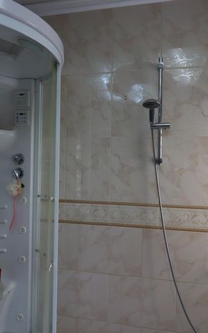 Casa à venda com 420m², 3 quartos e 8 vagasBanheiro da Suíte 3