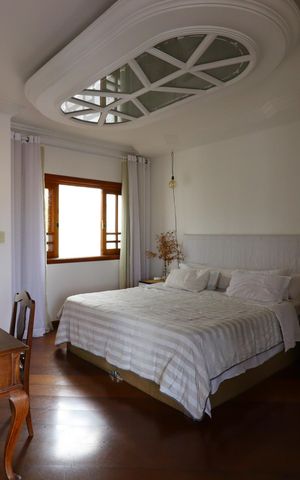 Casa à venda com 420m², 3 quartos e 8 vagasSuíte 3