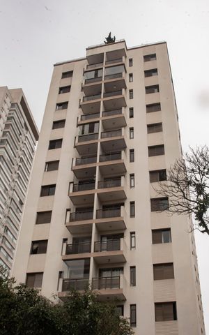 Apartamento à venda com 91m², 3 quartos e 2 vagasFachada