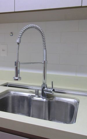 Apartamento à venda com 87m², 2 quartos e 2 vagasTorneira da Cozinha