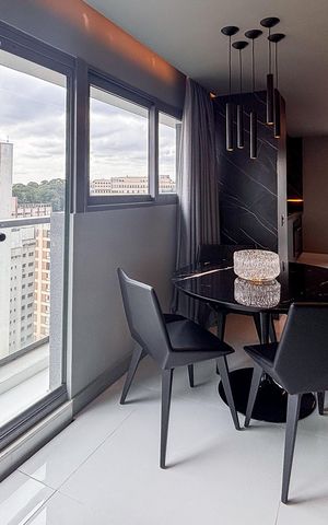 Apartamento à venda com 94m², 1 quarto e 1 vaga Apartamento à venda com 94m², 1 quarto e 1 vagaSala