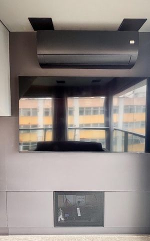 Apartamento à venda com 94m², 1 quarto e 1 vaga Apartamento à venda com 94m², 1 quarto e 1 vagaSala