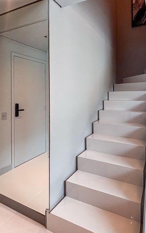 Apartamento à venda com 94m², 1 quarto e 1 vaga Apartamento à venda com 94m², 1 quarto e 1 vagaHall de entrada
