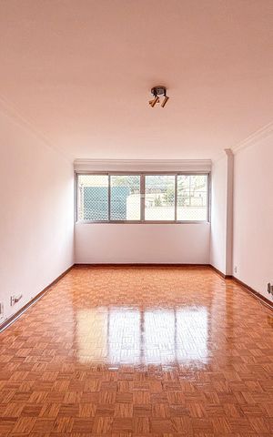 Apartamento para alugar com 110m², 3 quartos e 1 vaga Apartamento para alugar com 110m², 3 quartos e 1 vagaSala
