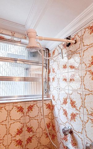 Apartamento para alugar com 110m², 3 quartos e 1 vaga Apartamento para alugar com 110m², 3 quartos e 1 vagaBanheiro da Suíte