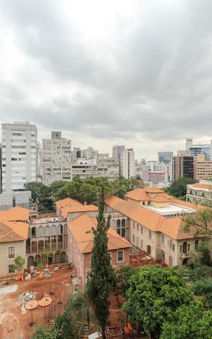 Apartamento à venda com 232m², 3 quartos e 2 vagas Apartamento à venda com 232m², 3 quartos e 2 vagasVista da Sala