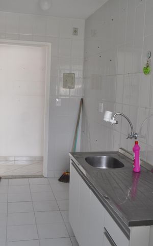 Apartamento à venda com 57m², 2 quartos e 1 vagaCozinha