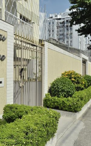 Apartamento à venda com 57m², 2 quartos e 1 vagaFachada