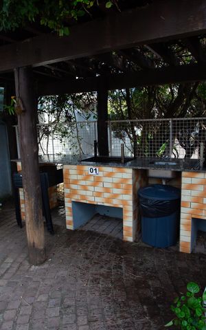 Casa de condomínio para alugar com 80m², 2 quartos e 1 vaga Casa de condomínio para alugar com 80m², 2 quartos e 1 vagaQuiosque