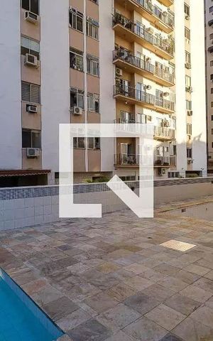 Apartamento à venda com 85m², 2 quartos e 1 vagaÁrea comum