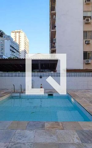 Apartamento à venda com 85m², 2 quartos e 1 vagaÁrea comum