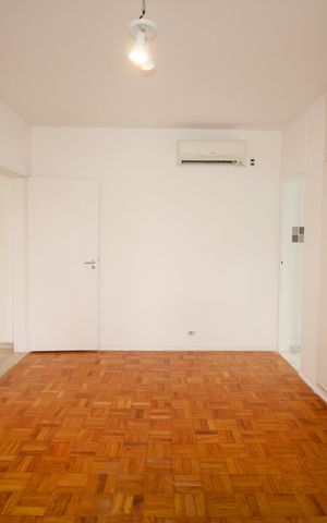 Casa à venda com 290m², 5 quartos e 2 vagas Casa à venda com 290m², 5 quartos e 2 vagasSuíte 1