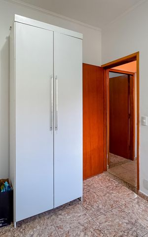 Casa à venda com 300m², 2 quartos e 2 vagasQuarto 1