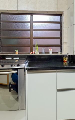 Casa à venda com 300m², 2 quartos e 2 vagasCozinha
