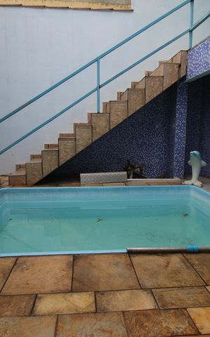 Casa à venda com 62m², 3 quartos e 2 vagasPiscina