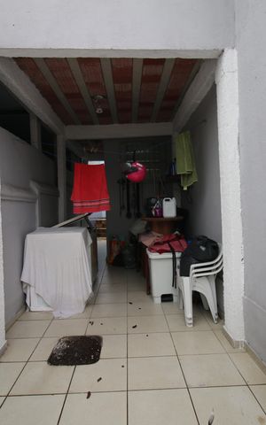 Casa à venda com 62m², 3 quartos e 2 vagasÁrea de Serviço