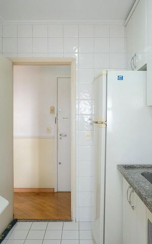 Apartamento para alugar com 63m², 2 quartos e 2 vagas Apartamento para alugar com 63m², 2 quartos e 2 vagasCozinha