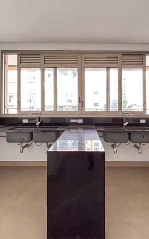 Apartamento à venda com 632m², 4 quartos e 7 vagasCozinha