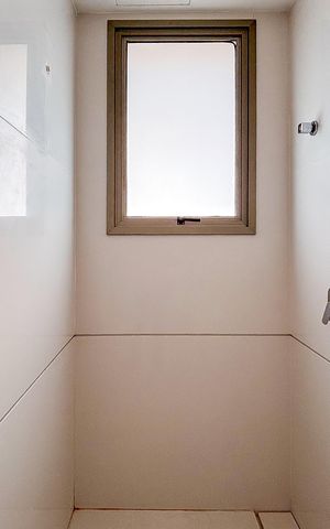Apartamento à venda com 632m², 4 quartos e 7 vagasBanheiro da Suíte 2