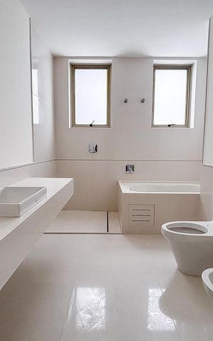 Apartamento à venda com 632m², 4 quartos e 7 vagasBanheiro da Suíte master