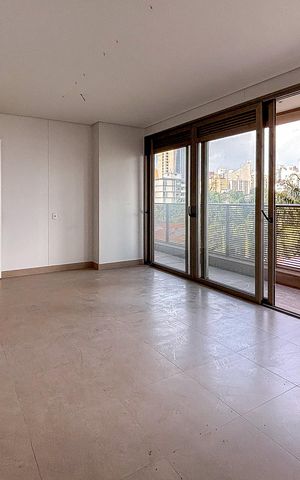 Apartamento à venda com 632m², 4 quartos e 7 vagasÁrea de Serviço