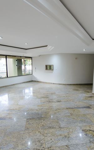Apartamento para alugar com 170m², 3 quartos e 2 vagas Apartamento para alugar com 170m², 3 quartos e 2 vagasÁrea comum - Salão de festas